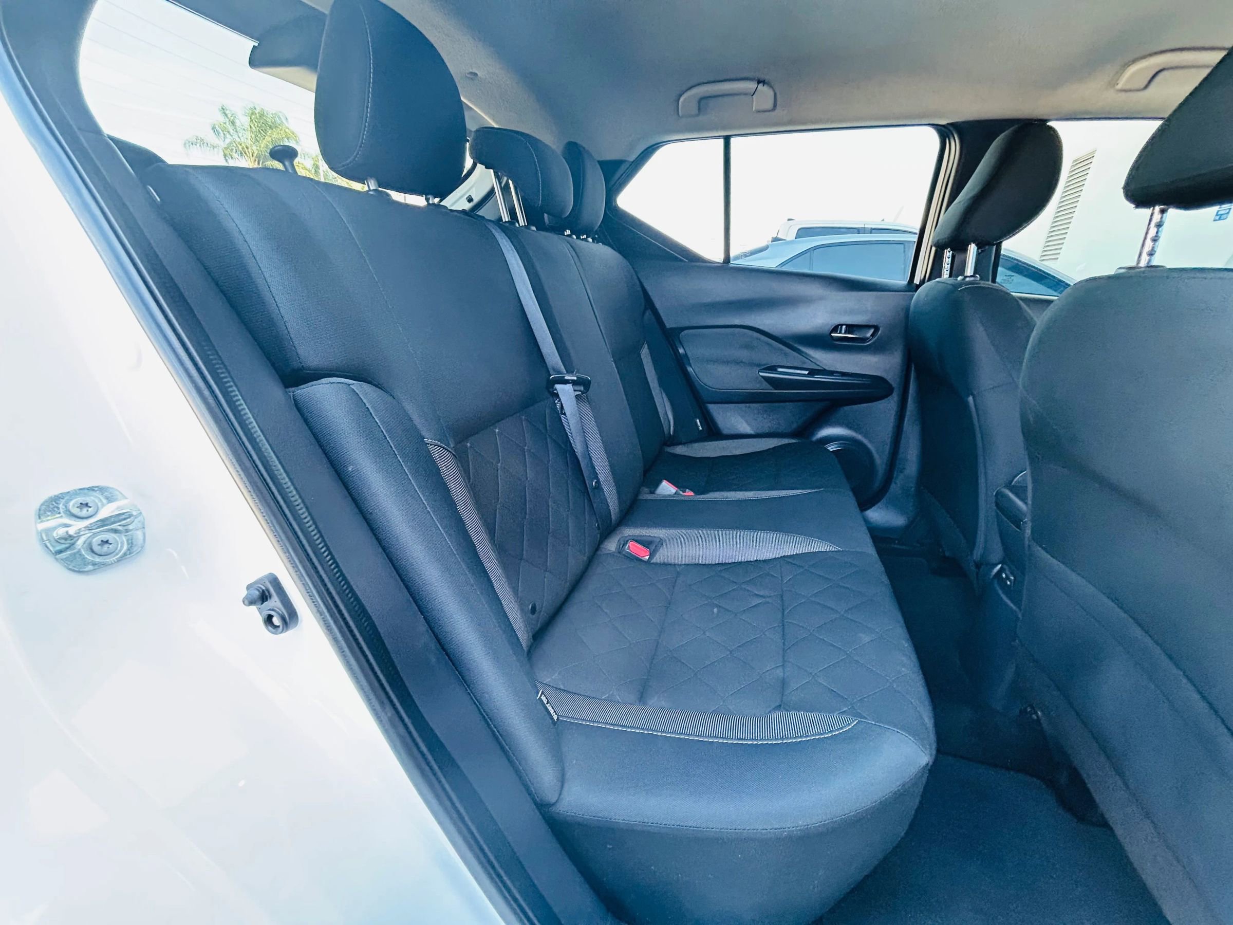 Used 2020 Nissan Kicks SV FWD image 29