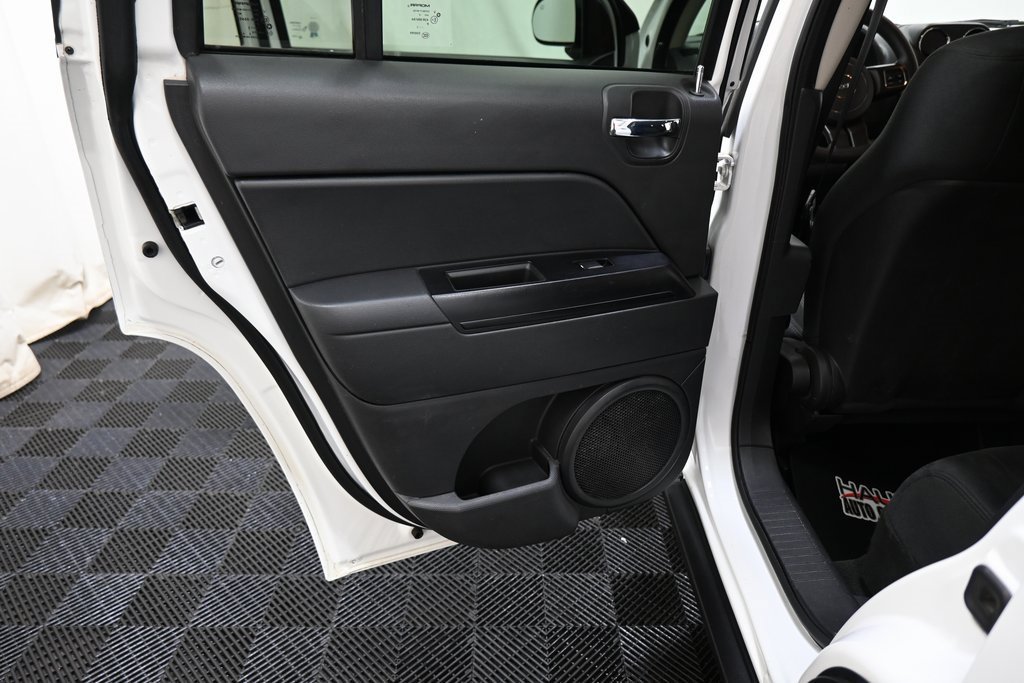 Used 2012 Jeep Compass Sport image 24