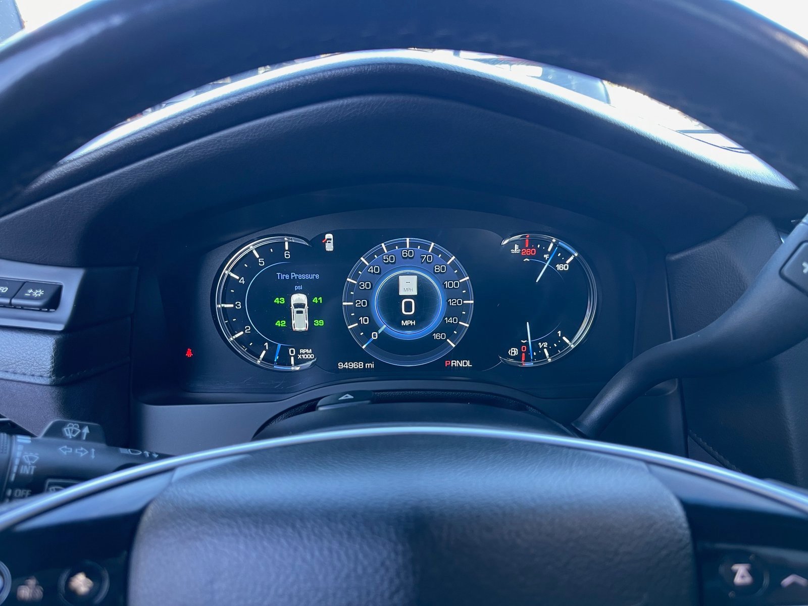 Used 2017 Cadillac Escalade Premium Luxury image 67