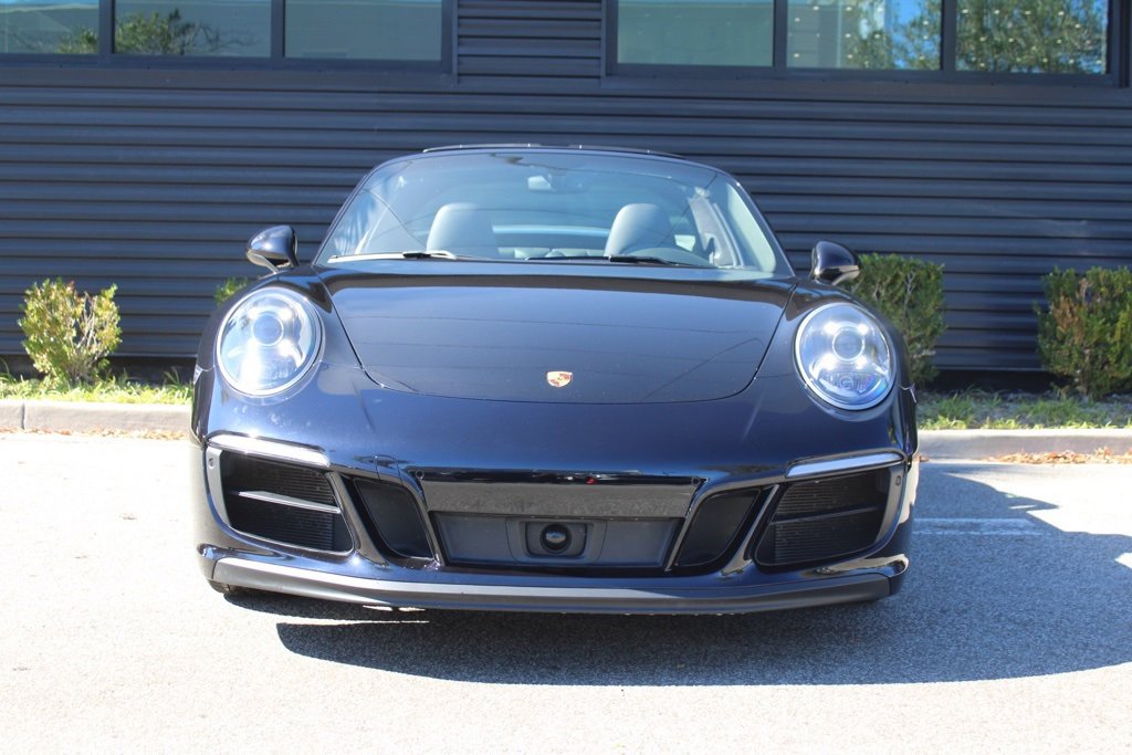 Used 2019 Porsche 911 Targa 4 GTS image 10