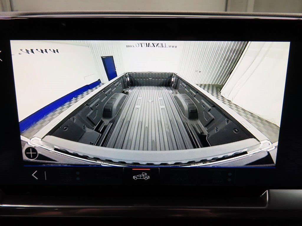 Used 2024 GMC Sierra 2500 SLT w/ SLT Premium Package image 22