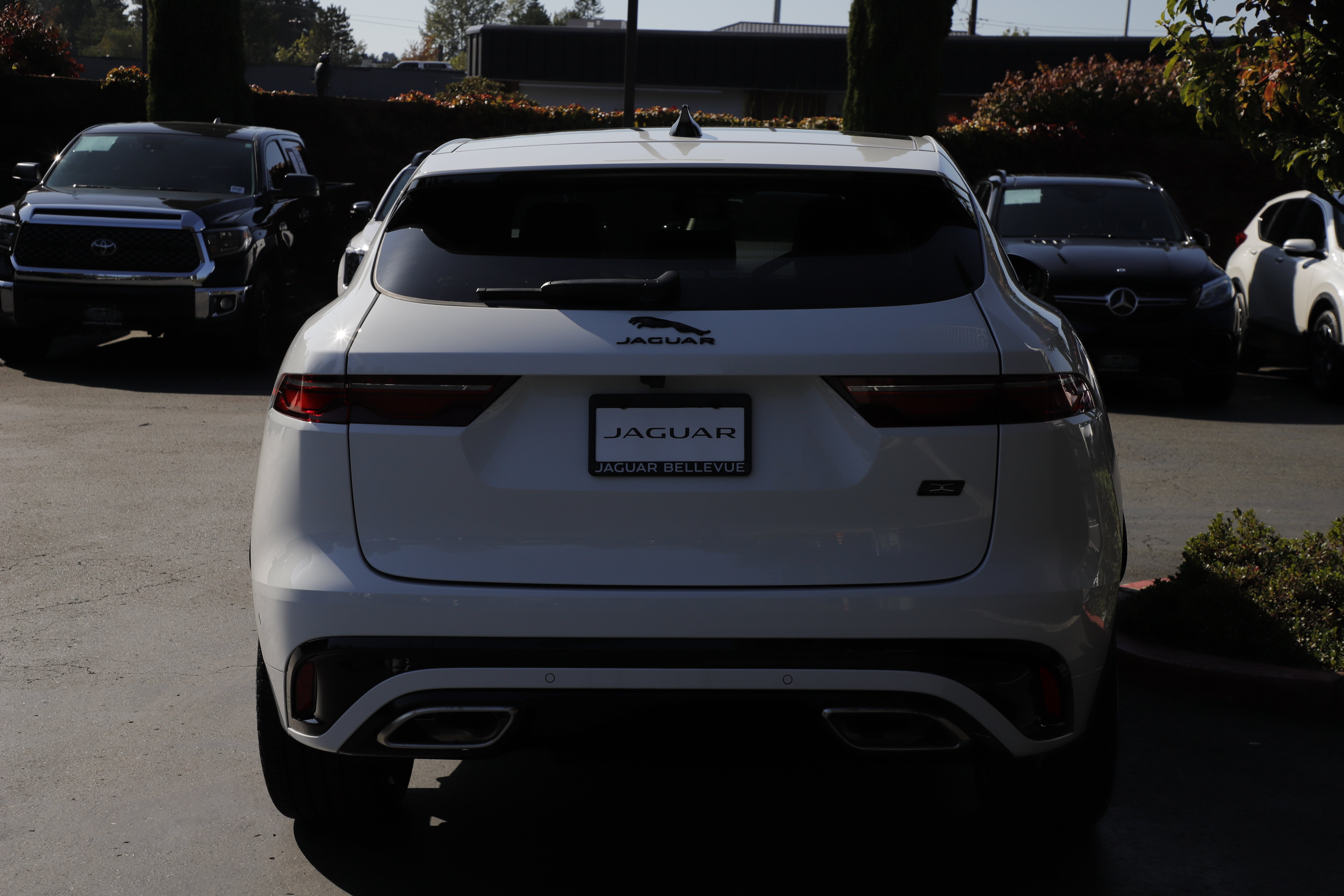New 2026 Jaguar F-PACE R-Dynamic S AWD/4WD image 9