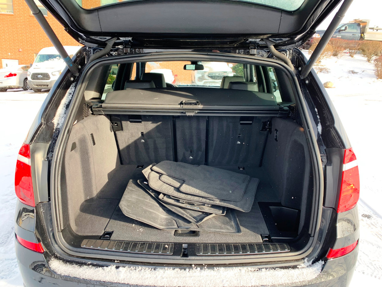 Used 2016 BMW X3 xDrive28i image 12