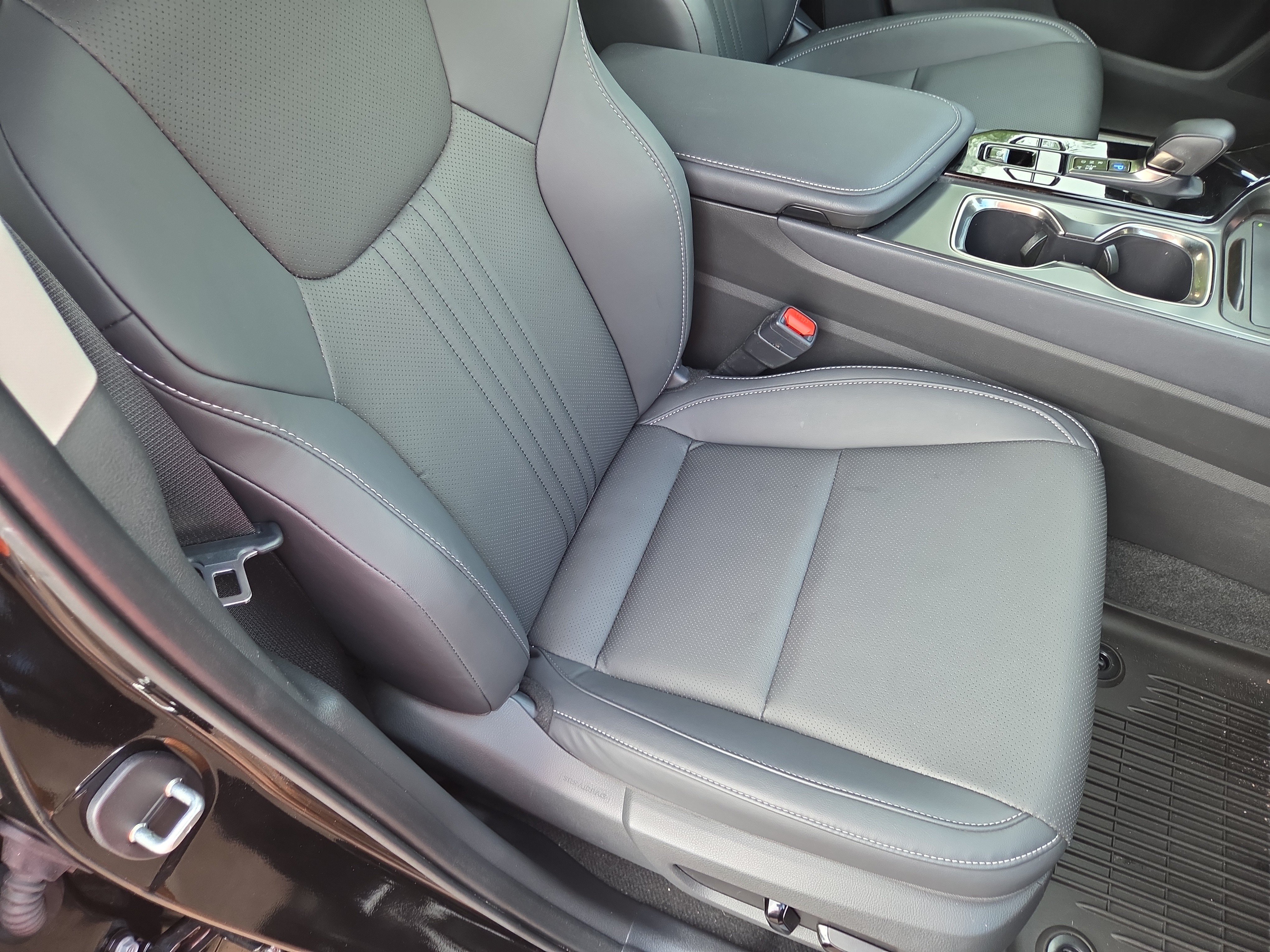 Certified 2025 Lexus NX 350 AWD w/ Accessory Package (2T) image 16