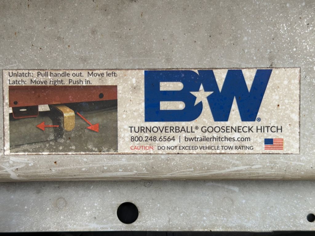 Used 2023 RAM 2500 Tradesman w/ Chrome Appearance Group image 34