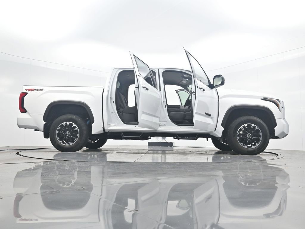 Used 2024 Toyota Tundra SR5 w/ TRD Off-Road Package AWD/4WD image 40