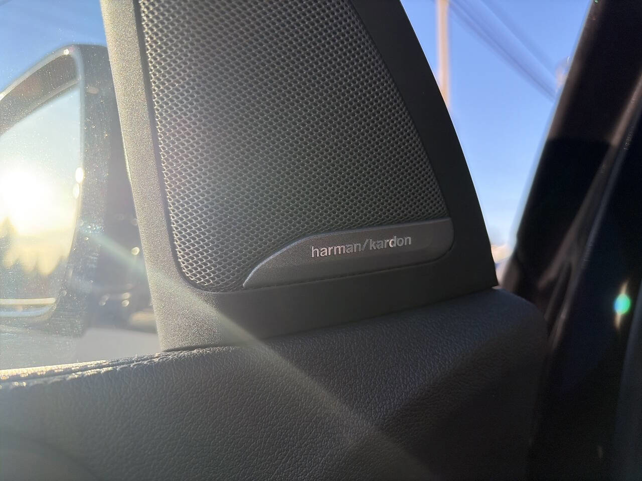 Used 2020 BMW X7 xDrive40i w/ Premium Package image 42