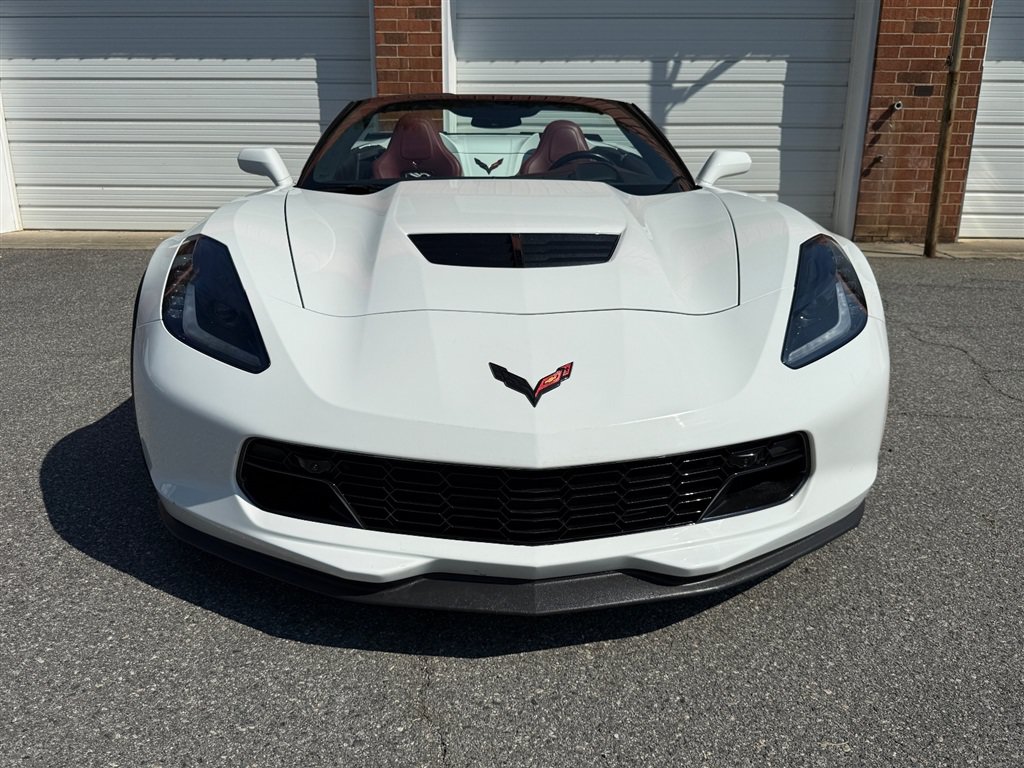 Used 2018 Chevrolet Corvette Z06 RWD image 14
