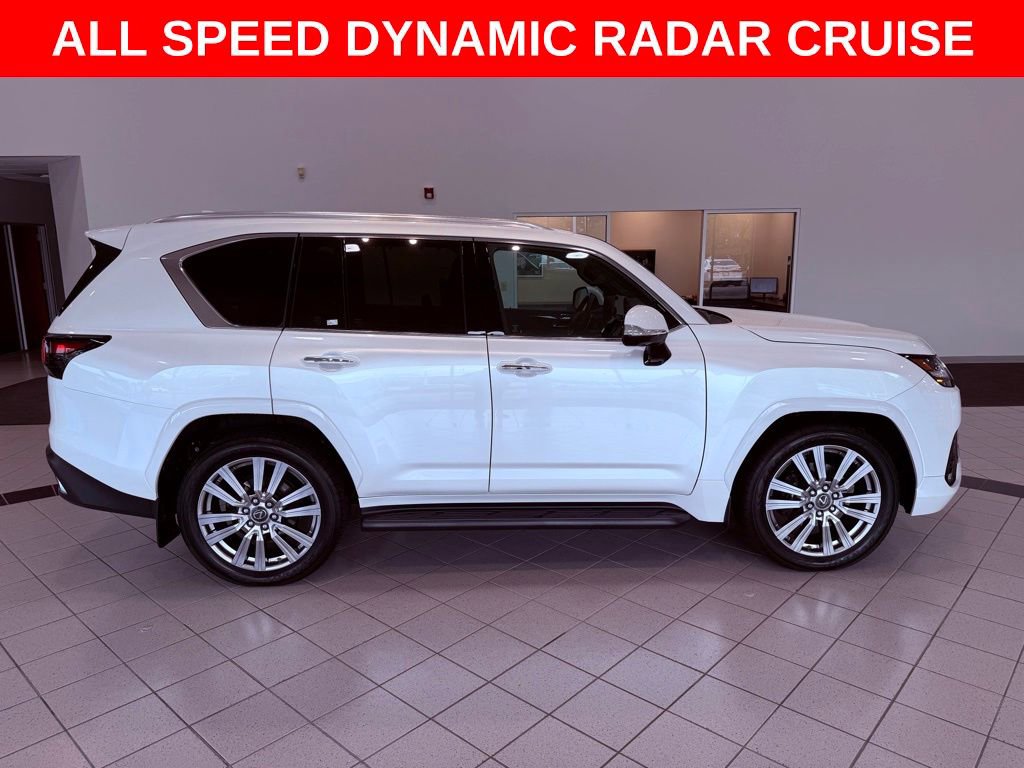 Used 2023 Lexus LX 600 4WD w/ Accessory Package (Z1) image 9