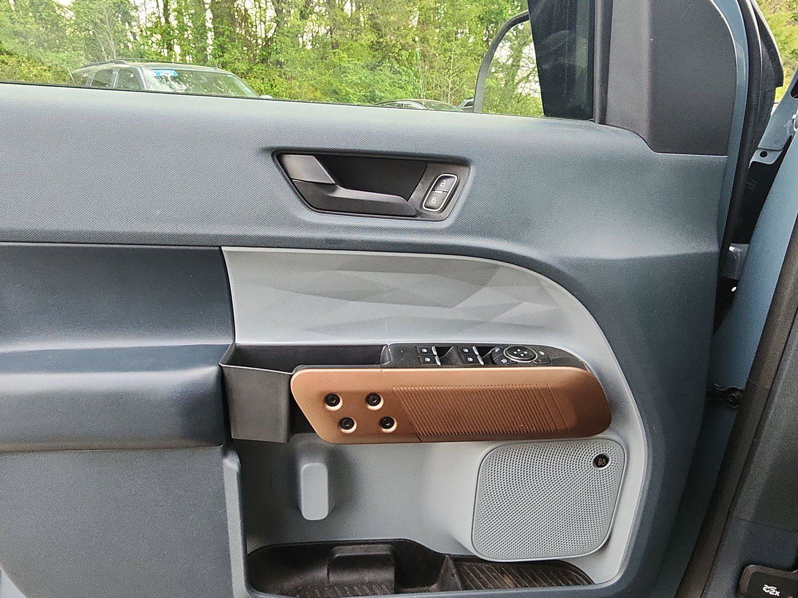 Used 2023 Ford Maverick Lariat w/ Lariat Luxury Package image 15