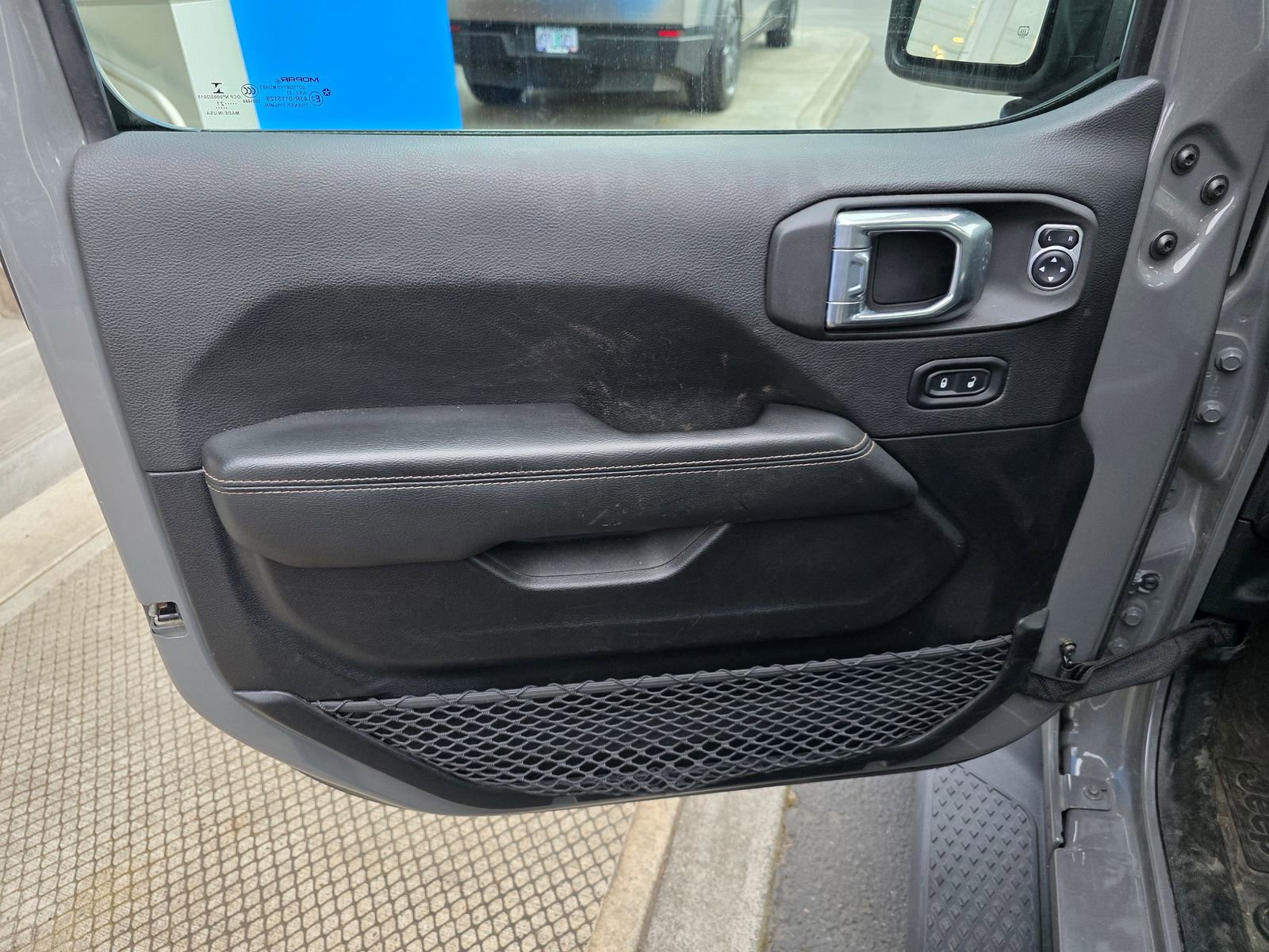 Used 2021 Jeep Gladiator Overland w/ Popular Equipment Package image 10