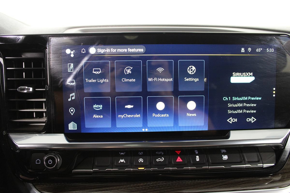 Used 2025 Chevrolet Silverado 1500 LT RWD image 27