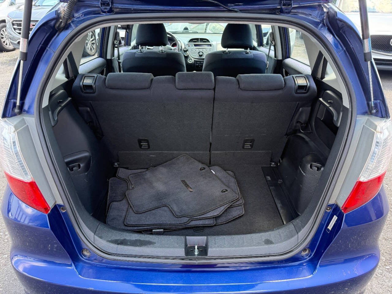 Used 2011 Honda Fit Sport image 22