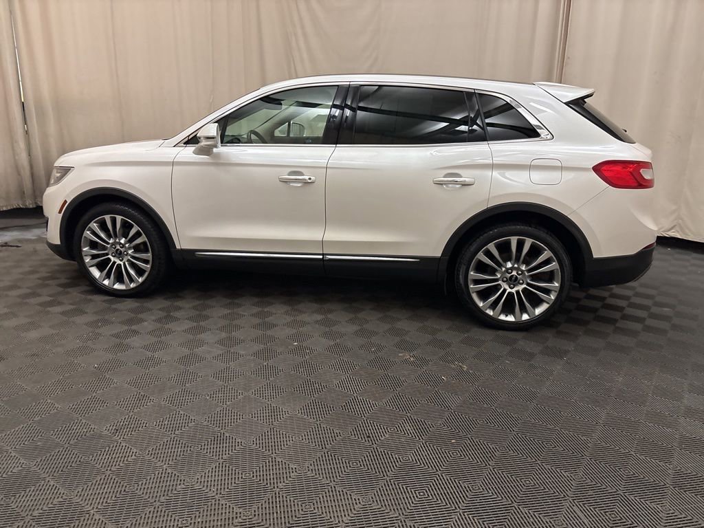 Used 2016 Lincoln MKX Reserve w/ Climate Package image 8