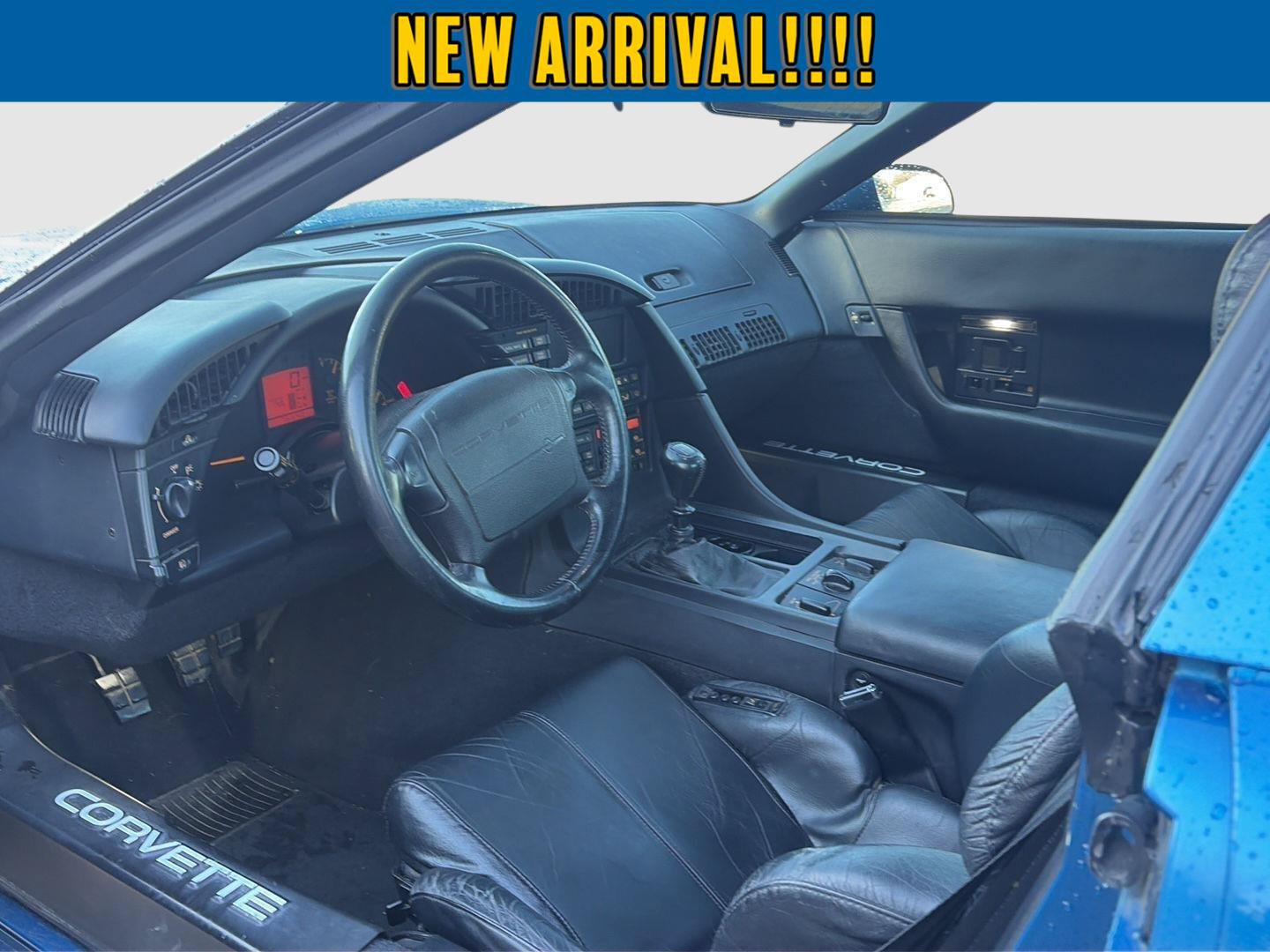Used 1992 Chevrolet Corvette Coupe RWD image 9