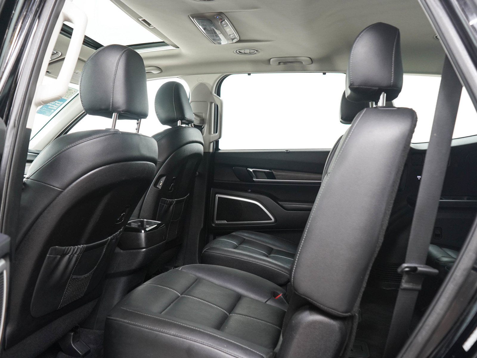 Used 2021 Kia Telluride EX w/ EX Premium Package AWD/4WD image 16