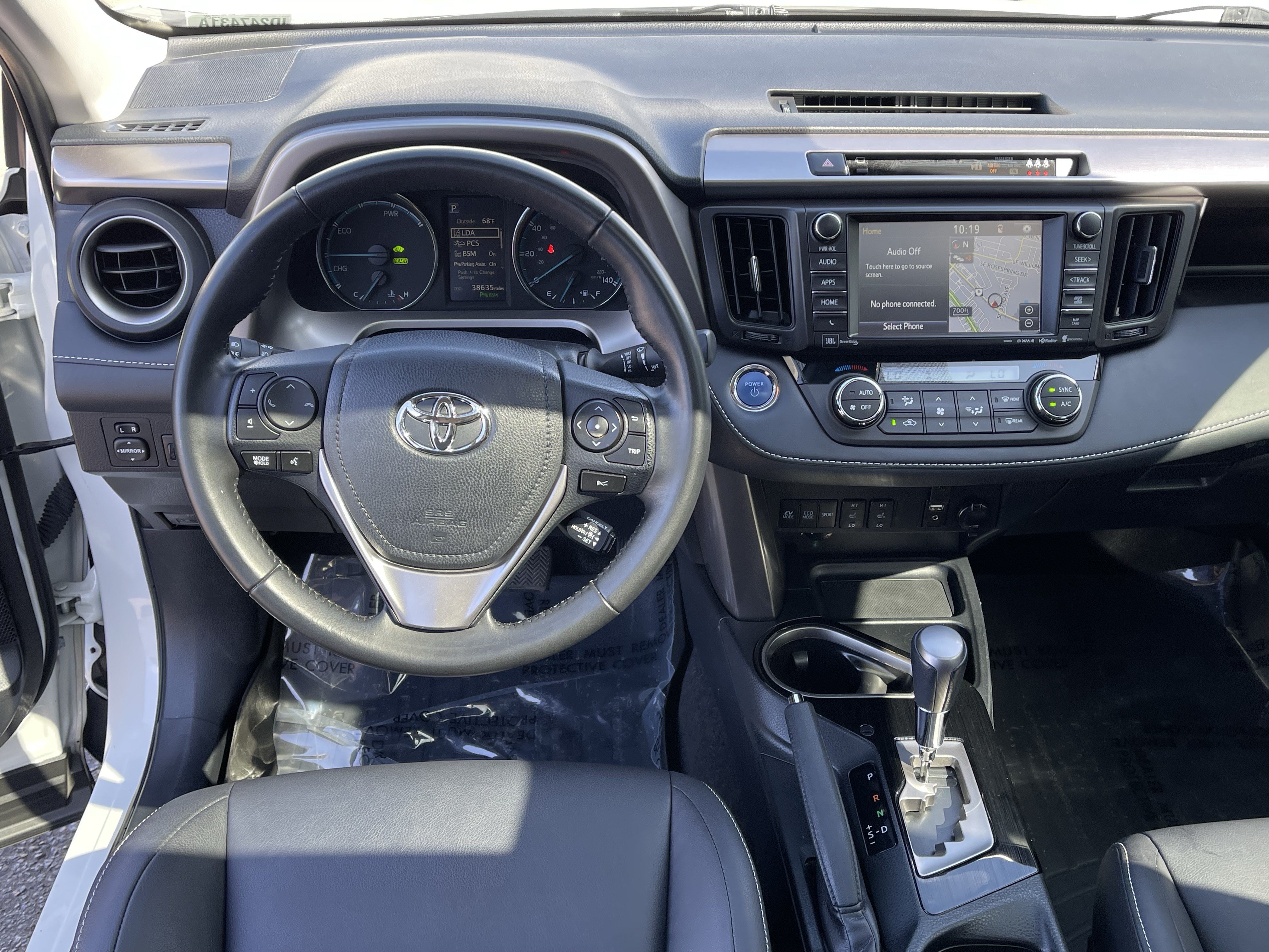 Used 2018 Toyota RAV4 Limited w/ Advanced Technology Package AWD/4WD image 12