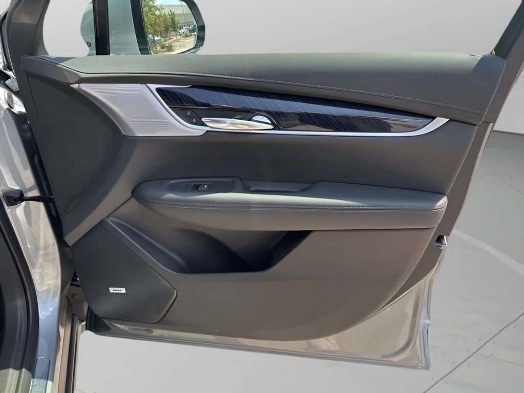 New 2025 Cadillac XT6 Premium Luxury w/ LPO, Floor Liner Package FWD image 15