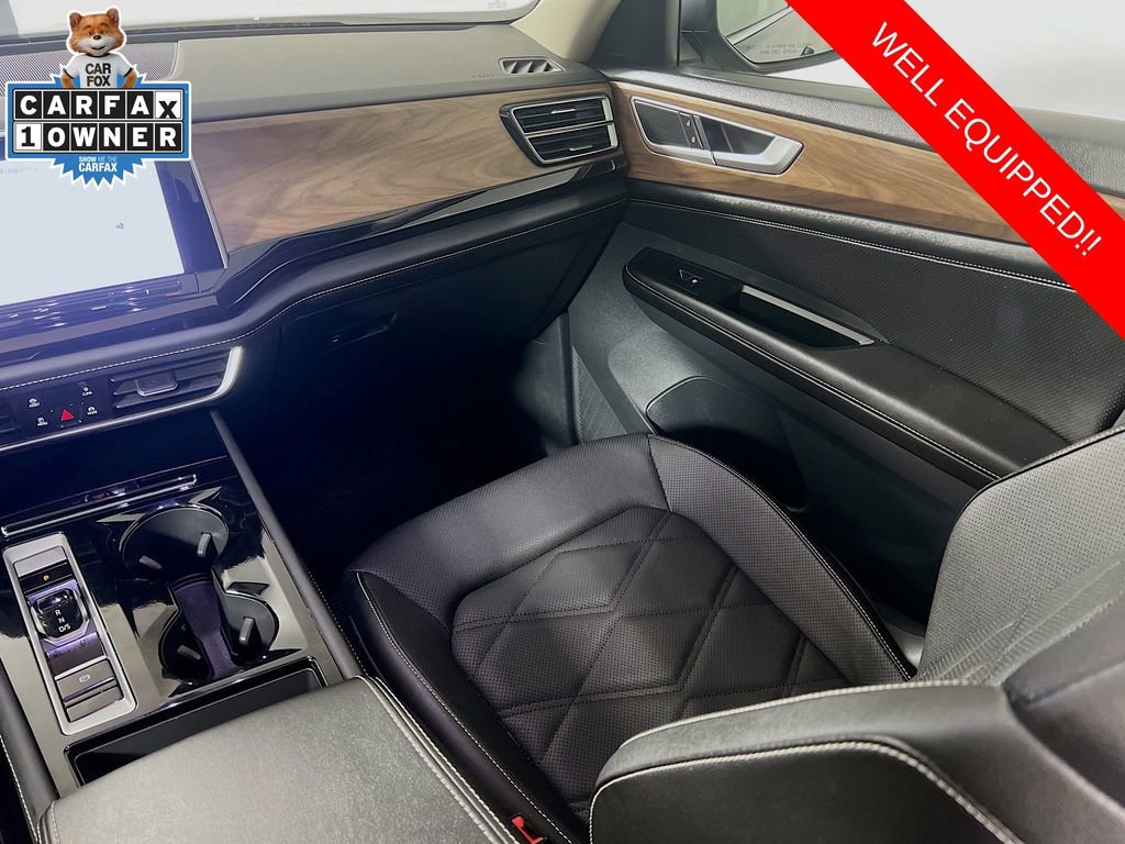 Used 2024 Volkswagen Atlas SE FWD image 23
