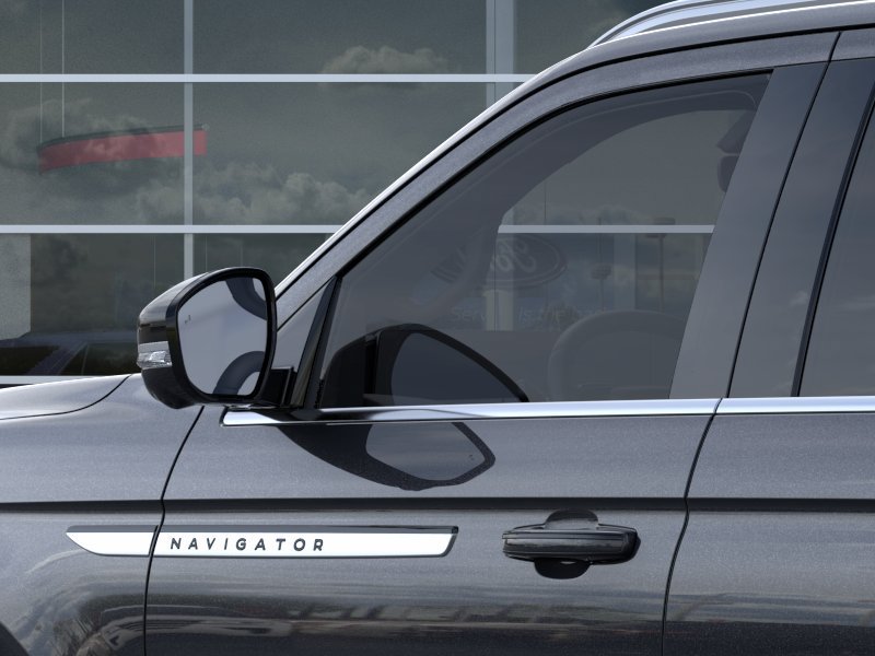 New 2026 Lincoln Navigator Reserve AWD/4WD image 42