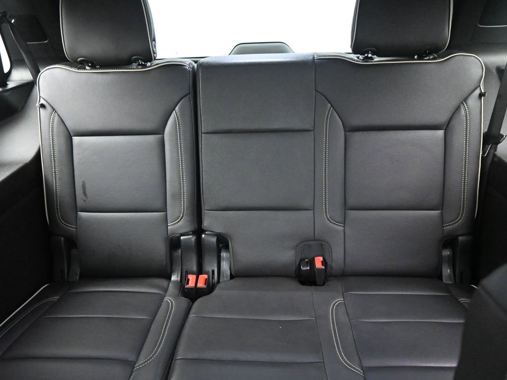 Used 2025 GMC Yukon Elevation w/ Elevation Premium Package image 15