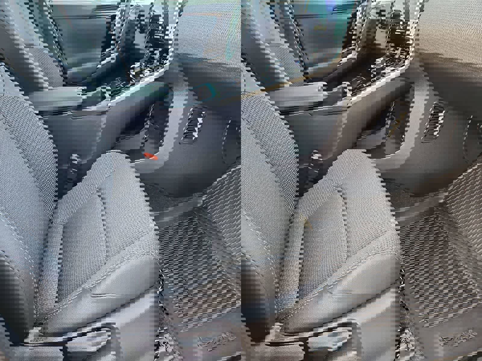 Used 2024 Toyota bZ4X XLE w/ Weather Package image 23