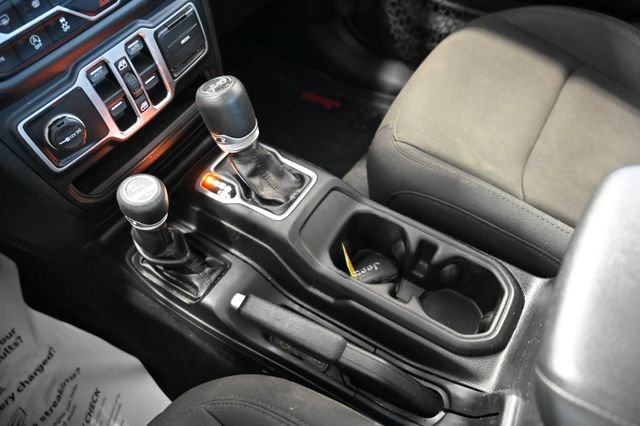 Used 2018 Jeep Wrangler Unlimited Sport S image 20