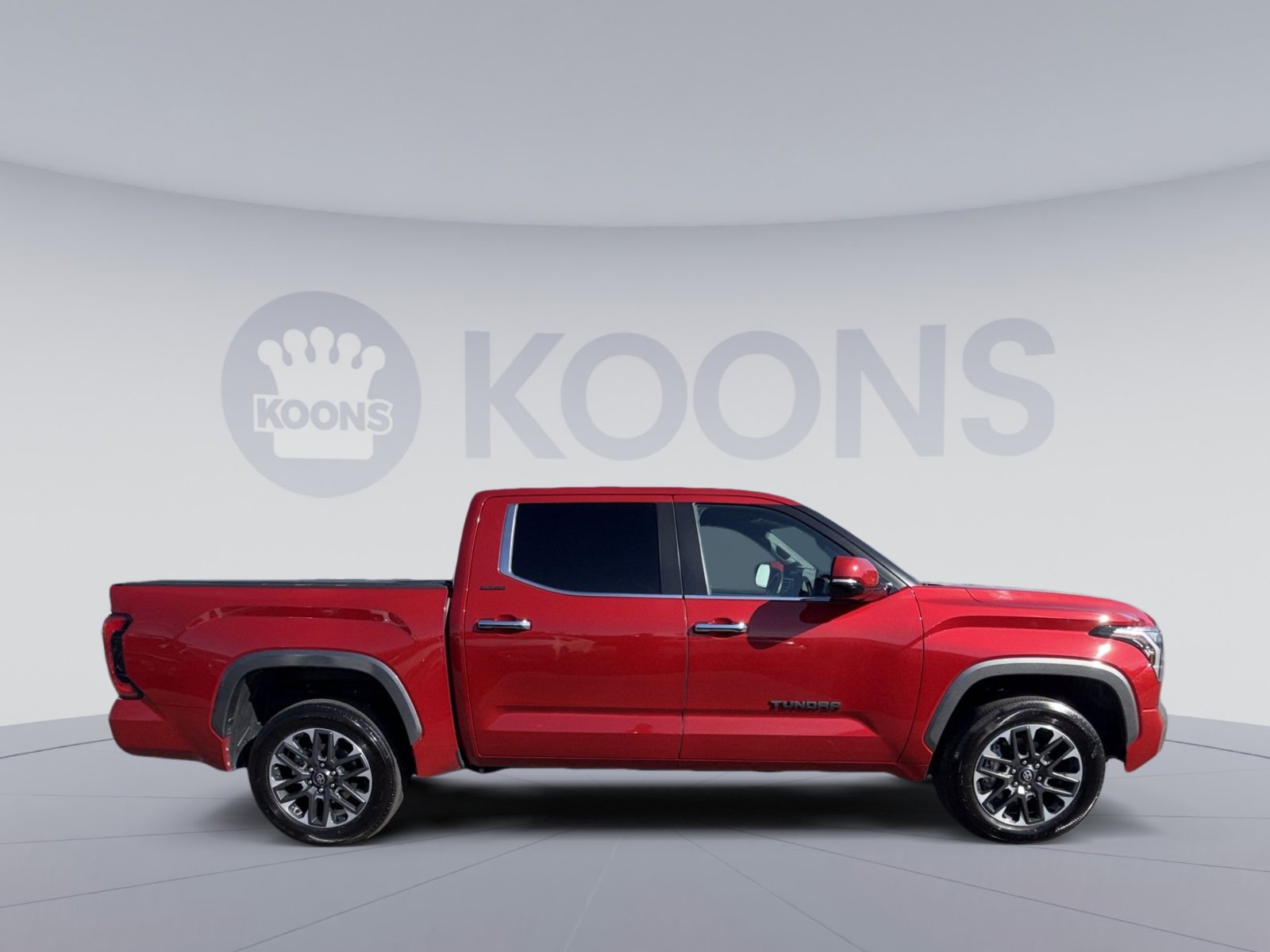 Used 2025 Toyota Tundra Limited image 8