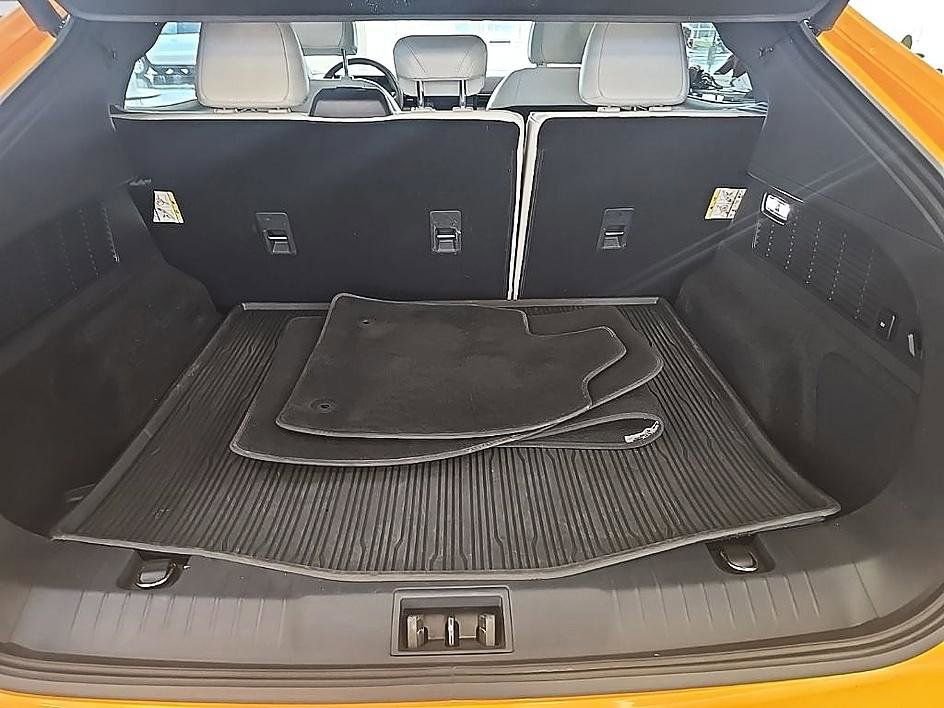 Used 2022 Ford Mustang Mach-E Premium image 33