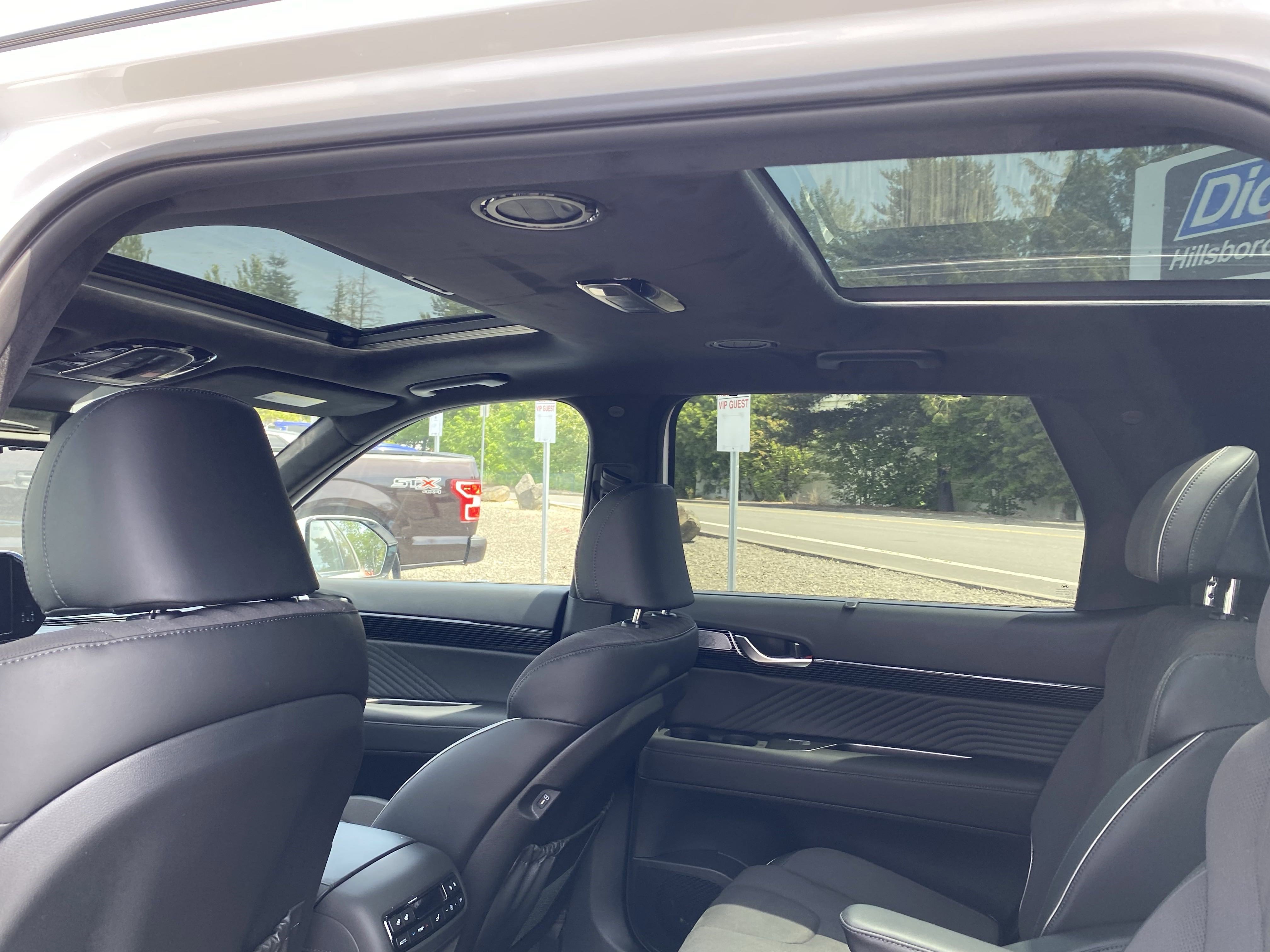 Used 2025 Hyundai Palisade Calligraphy image 15