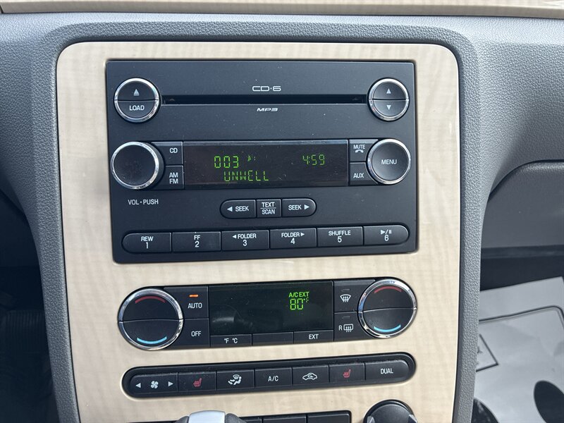 Used 2008 Mercury Sable Premier FWD image 19