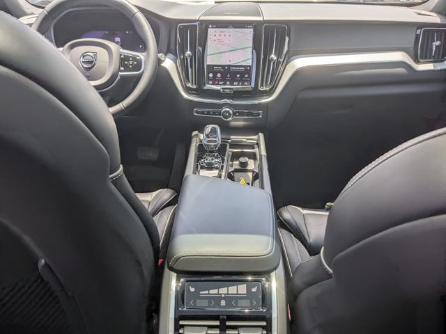 Used 2024 Volvo XC60 B5 Ultimate w/ Protection Package Premier AWD/4WD image 23