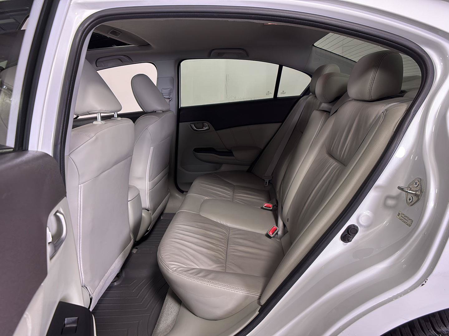 Used 2012 Honda Civic EX-L image 18