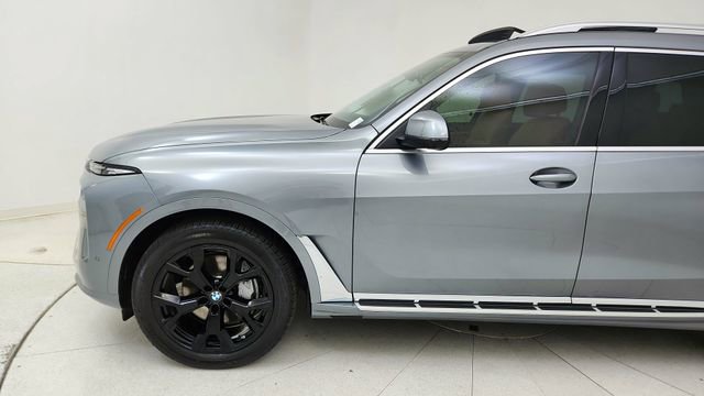 Used 2026 BMW X7 xDrive40i image 10