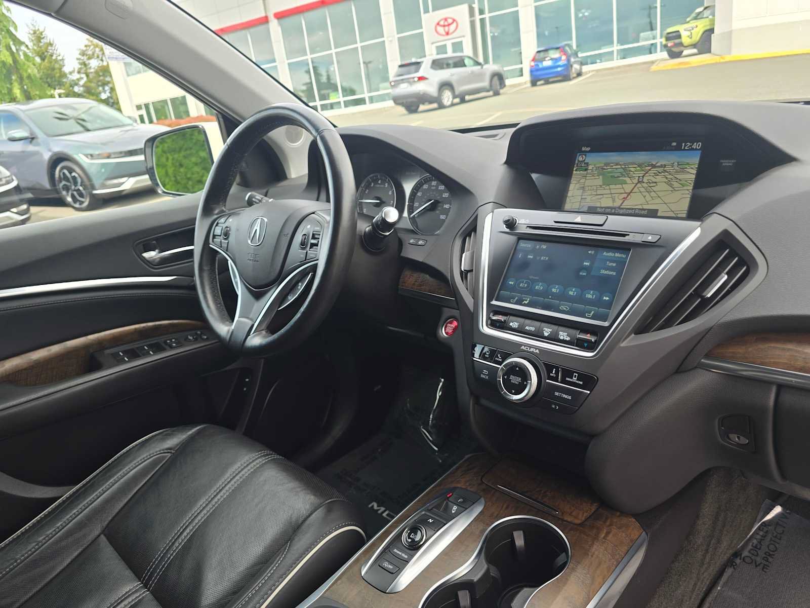 Used 2019 Acura MDX w/ Advance Package AWD/4WD image 10