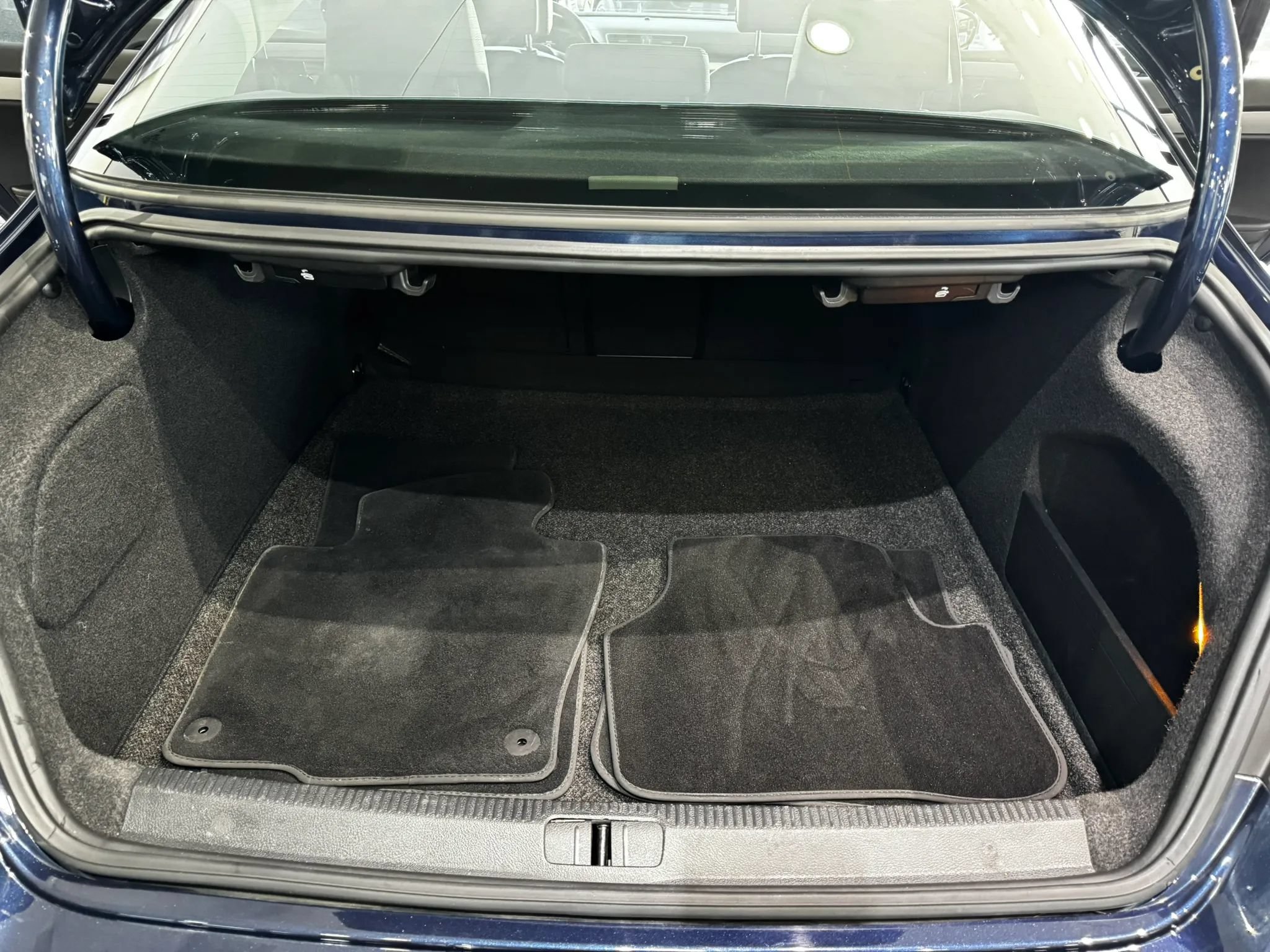 Used 2013 Volkswagen CC Sport Plus FWD image 32