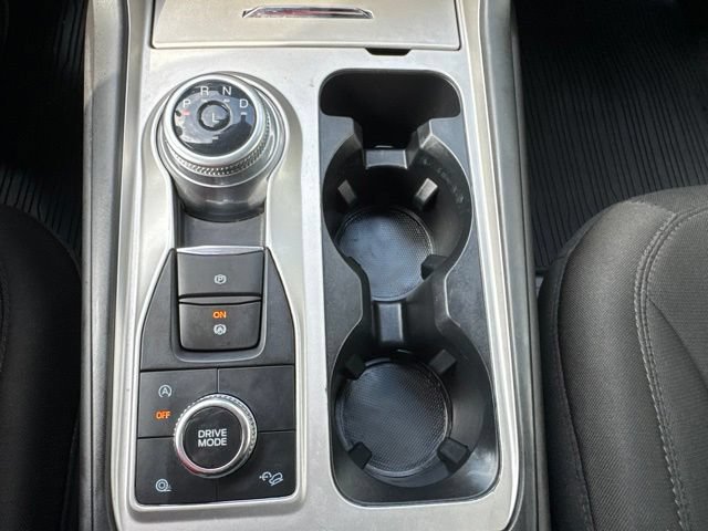 Used 2023 Ford Explorer XLT AWD/4WD image 25