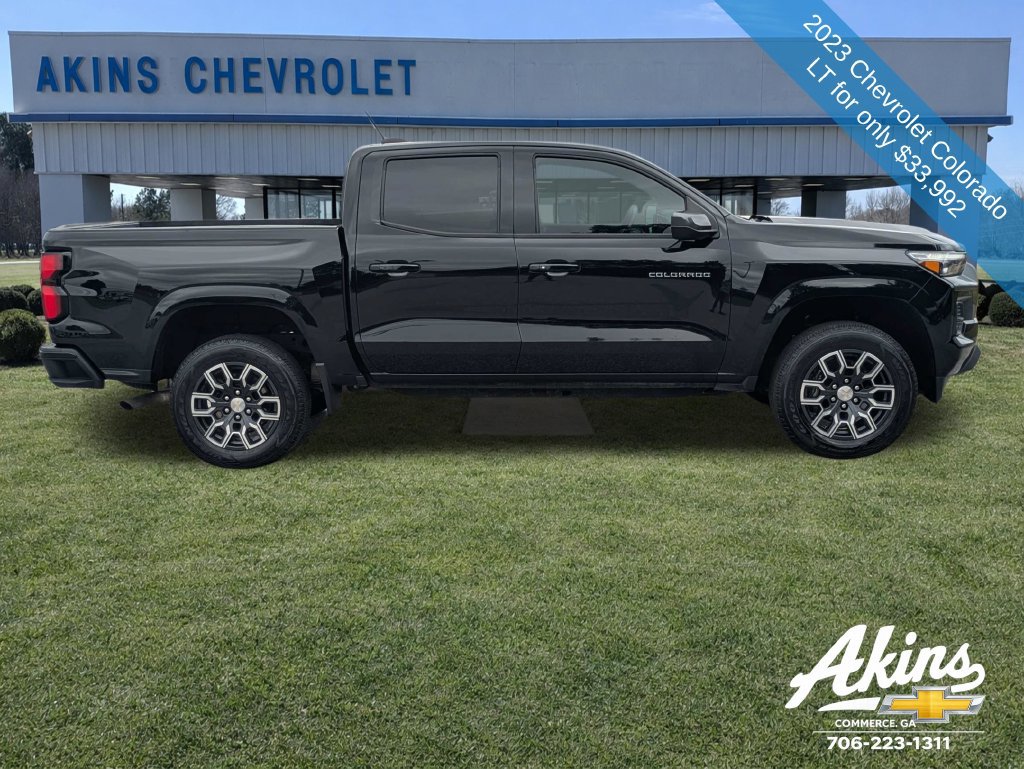 Used 2023 Chevrolet Colorado LT w/ LT Convenience Package III AWD/4WD image 3