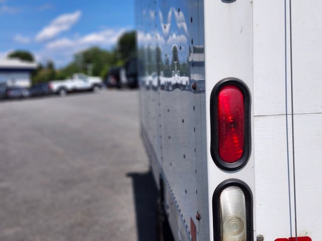Used 2015 Ford E-350 and Econoline 350 Super Duty w/ Power Windows & Locks Group RWD image 9