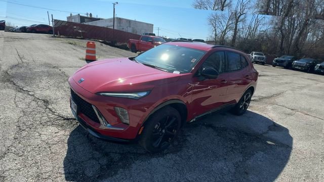 New 2026 Buick Envision Sport Touring image 4