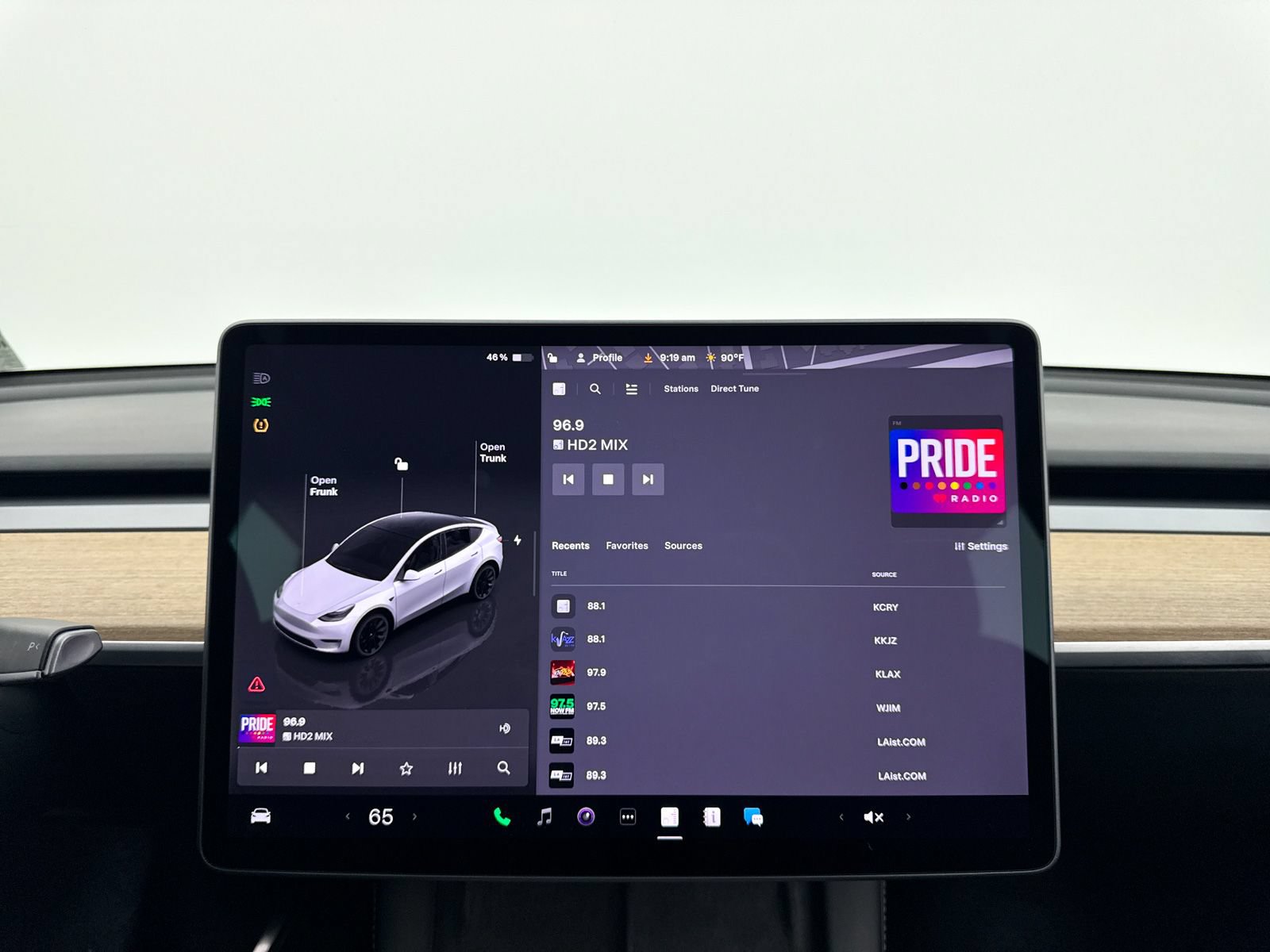 Used 2022 Tesla Model Y Long Range AWD/4WD image 22