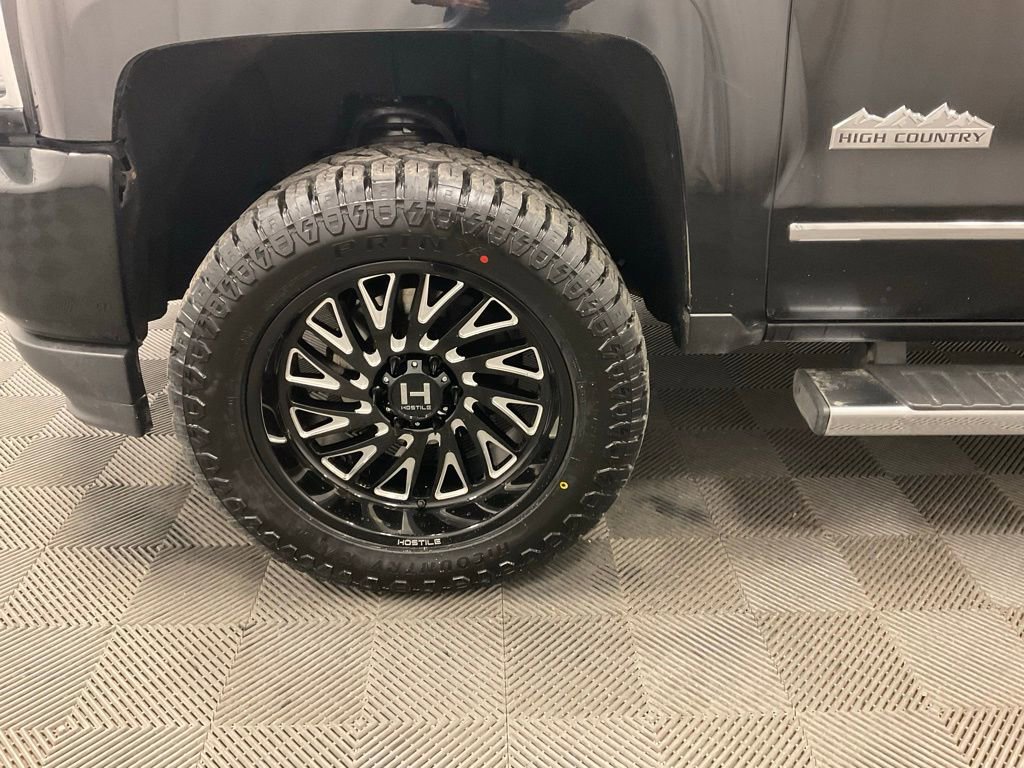Used 2017 Chevrolet Silverado 1500 High Country AWD/4WD image 10
