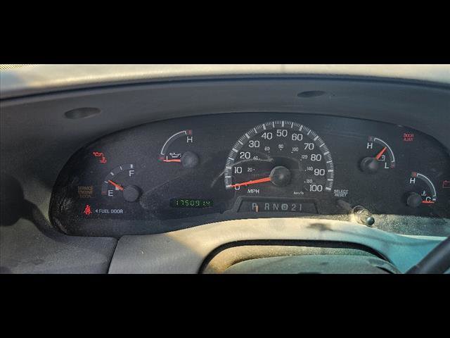 Used 2000 Ford F150 XL image 11