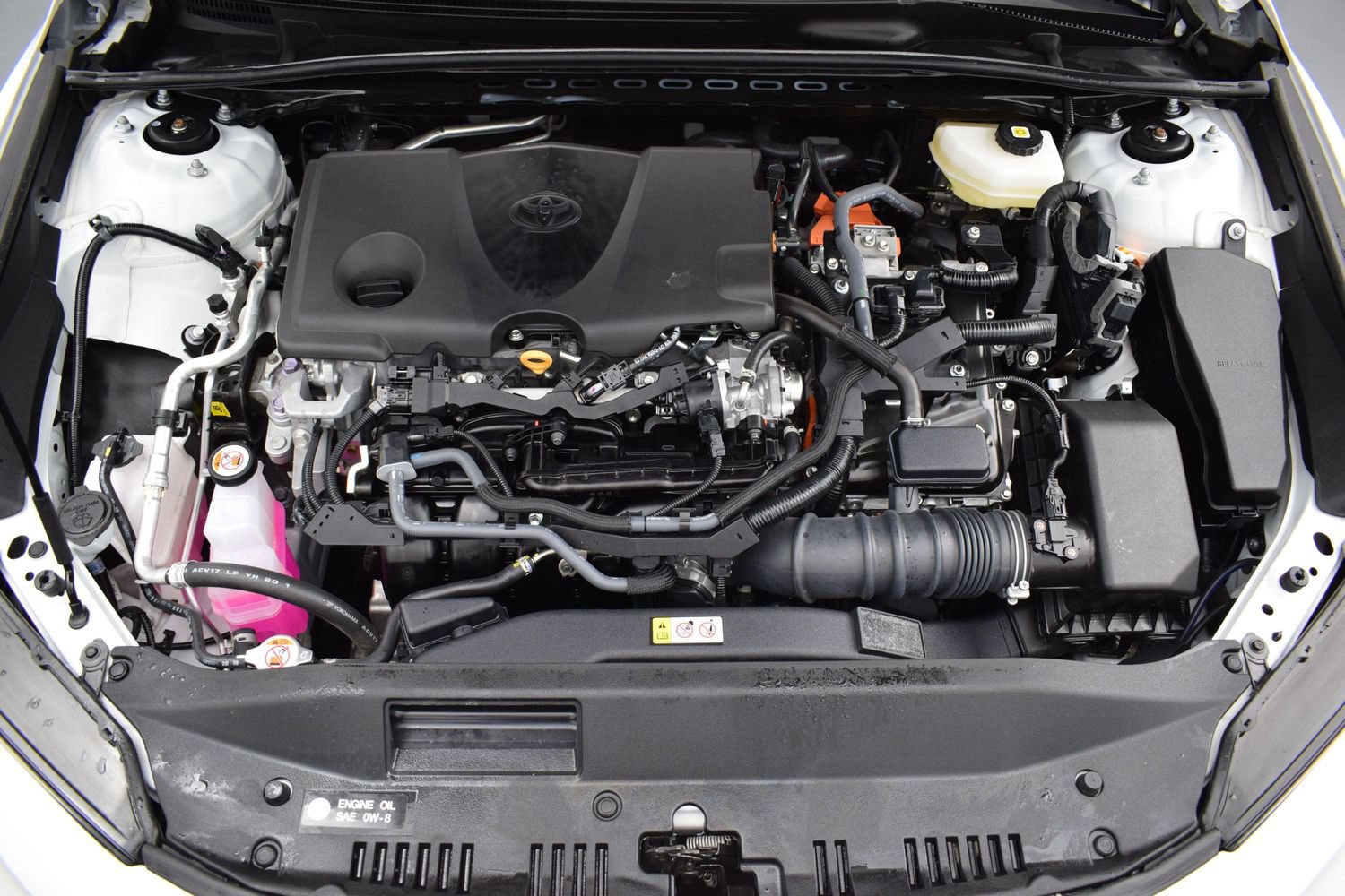 Used 2025 Toyota Camry LE FWD image 9