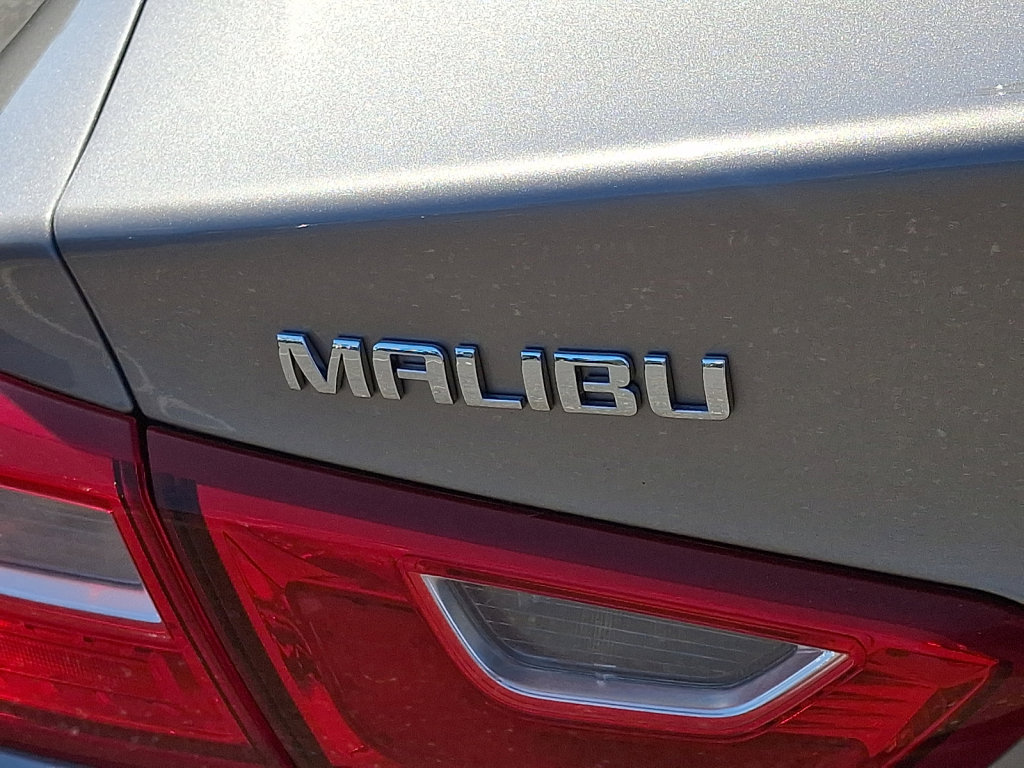 Used 2024 Chevrolet Malibu LT image 16