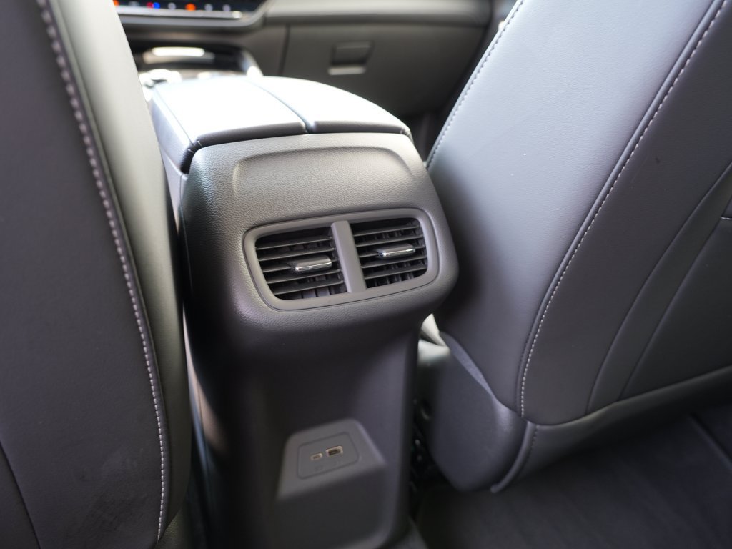 Certified 2024 Buick Envision Preferred AWD/4WD image 28