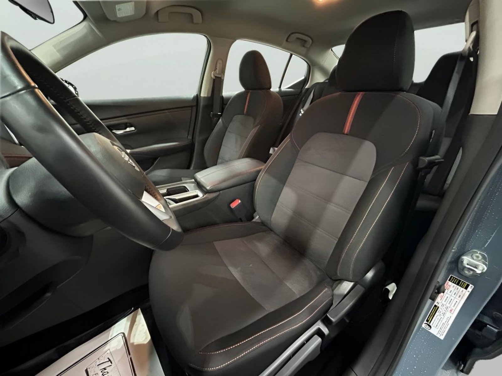 Used 2025 Nissan Sentra SR image 13