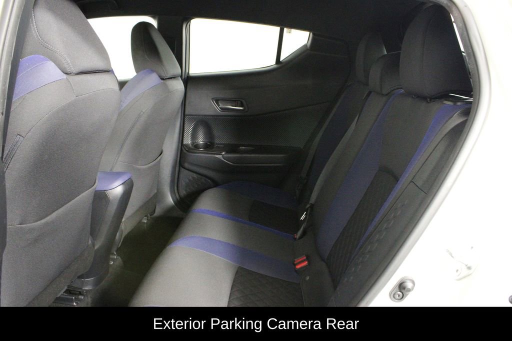 Used 2021 Toyota C-HR XLE image 11