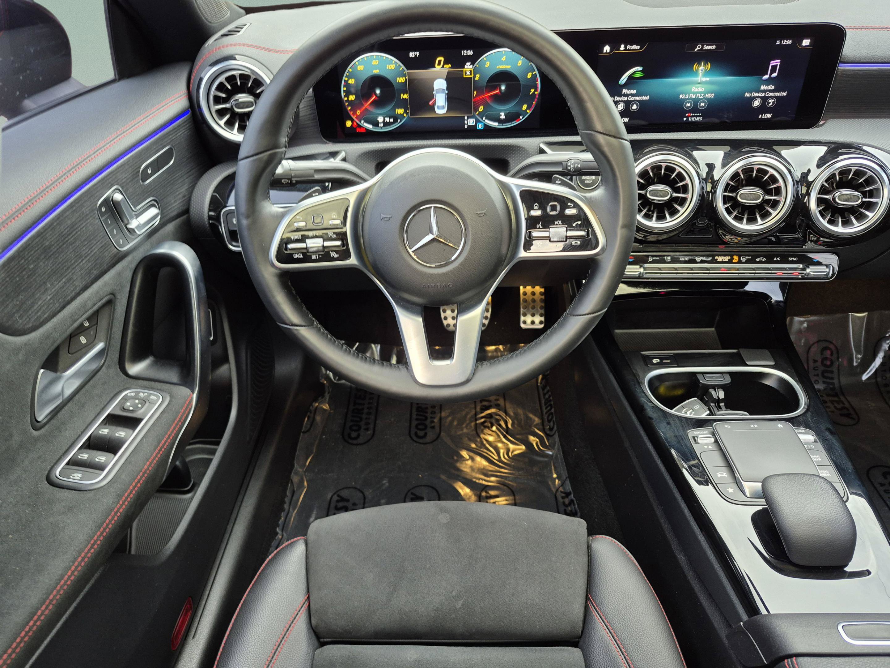 Used 2023 Mercedes-Benz CLA 250 4MATIC image 13
