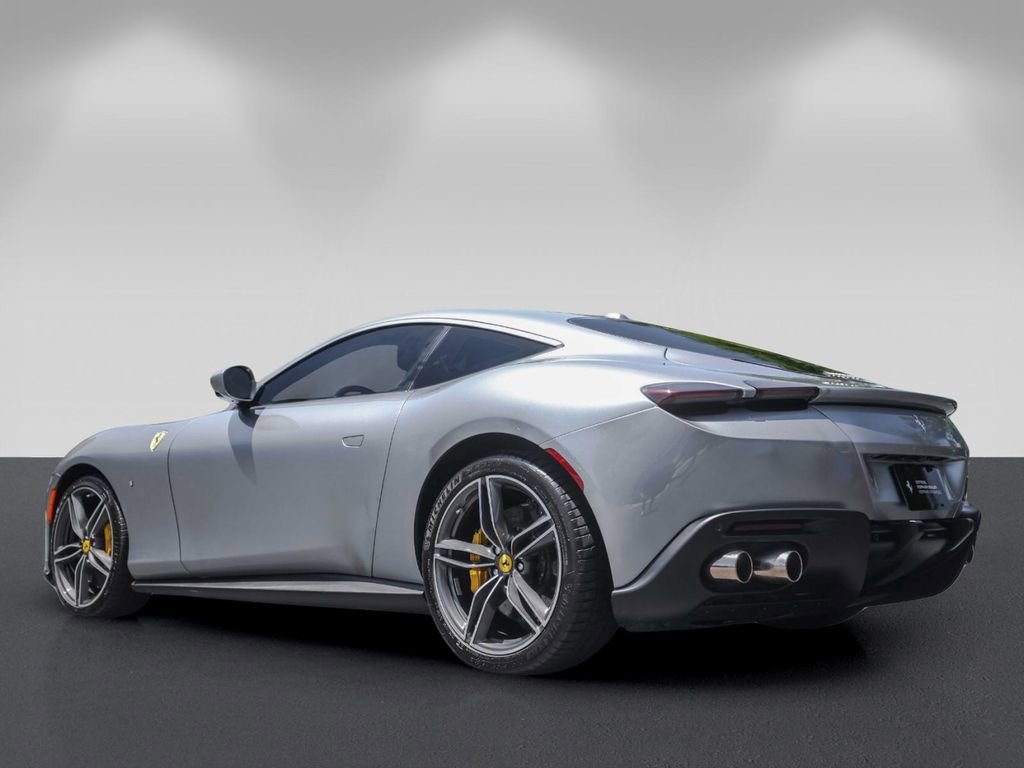 Certified 2021 Ferrari Roma RWD image 5